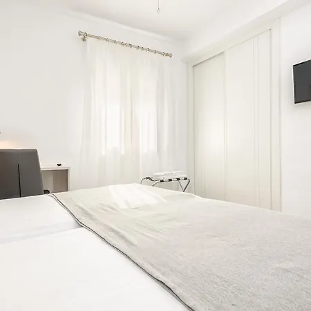 Hm Tilos Apartamento *